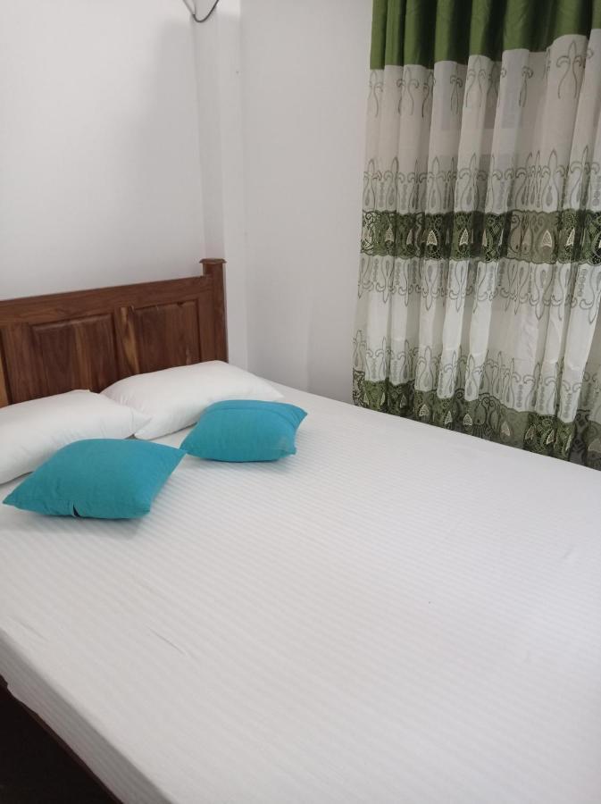 Surf & Salt Apartment Weligama Exterior photo