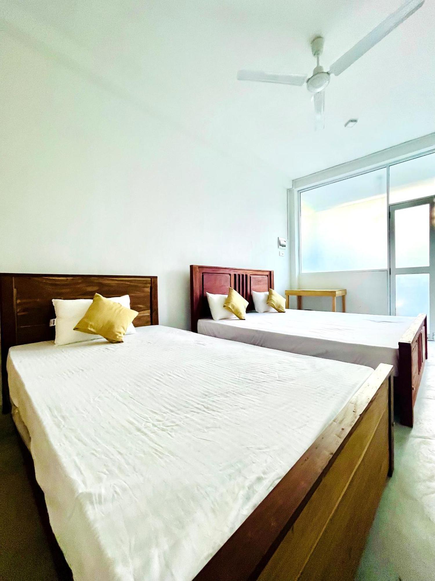 Surf & Salt Apartment Weligama Exterior photo