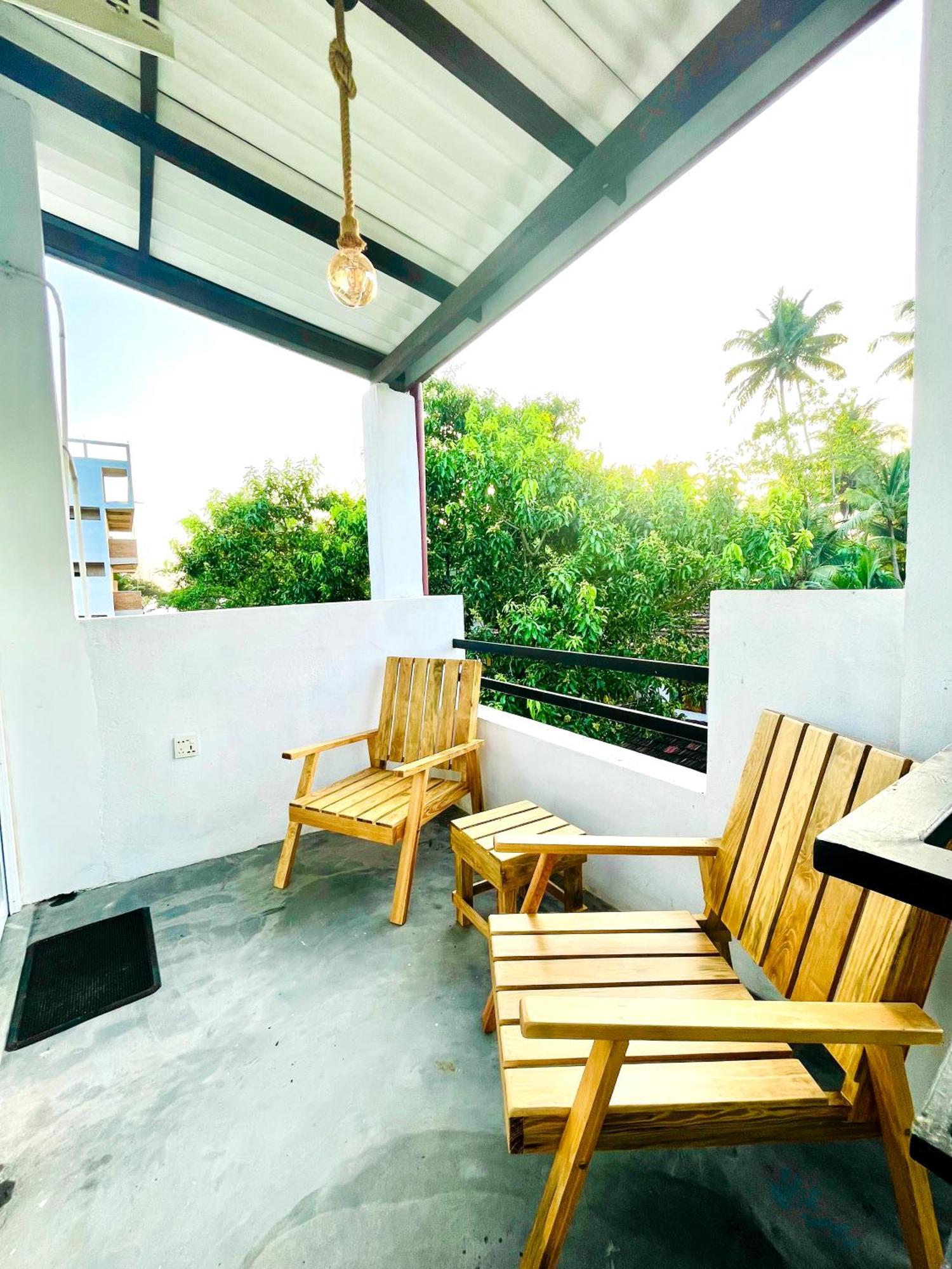 Surf & Salt Apartment Weligama Room photo